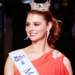 Miss America Contestants "Meet And Greet" Fashion Show