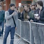 Samsung new commercial poking fun at Apple