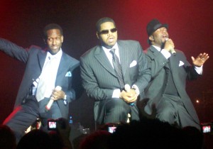 Boyz_II_Men_-_Live_at_Vega_cropped