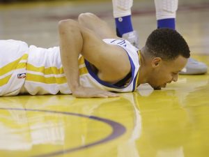 curry hurt
