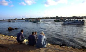 BEHEIRA, EGYPT - SEPTEMBER 22: Relatives of lost migrants wait as the search and rescue operations carried out by Egyptian Coast Guard members and fishing boats at Port Rashid in Beheira, Egypt on September 22, 2016. Migrants' boat submerged on its way to Europe at the Mediterranean Sea. According to the reports, 450 of the 600 had lost, 150 had been rescued. (Photo by Ahmed Al Sayed/Anadolu Agency/Getty Images)